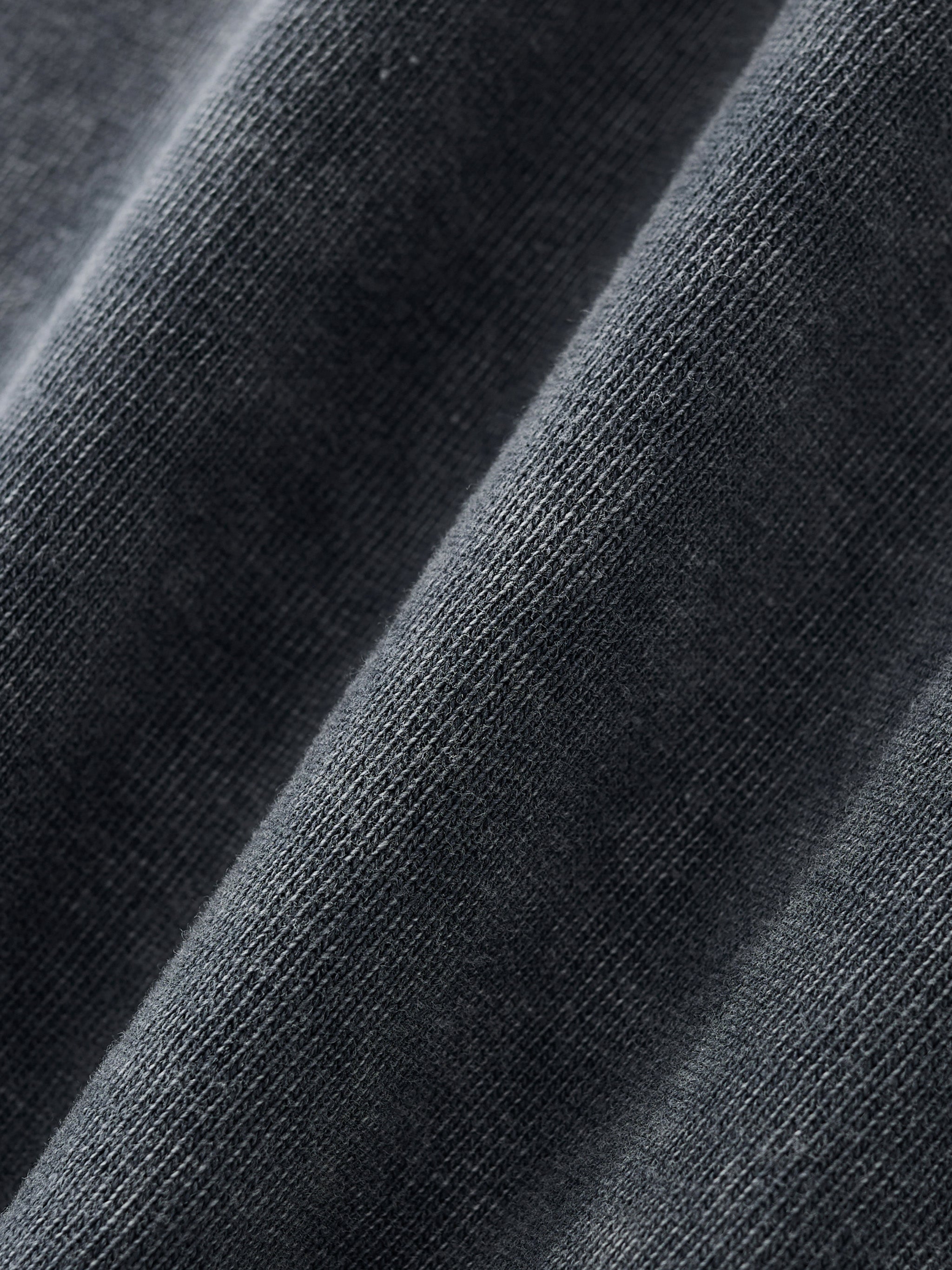 Claw Through Snow Wash Distressed T-Shirt